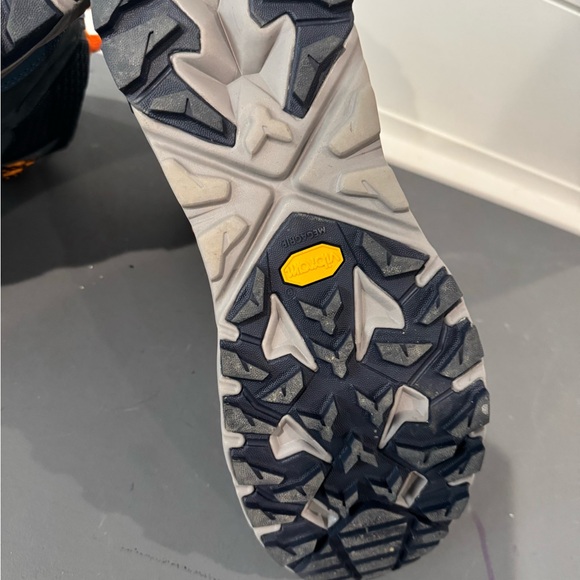 Hoka Anacapa Blue Hiking Boots Never Worn!!! - Picture 8 of 10